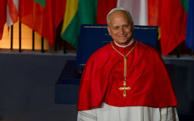 Multitudinaria vigilia en París: 80.000 jóvenes rezaron con el Papa León XIV en el Stade de France