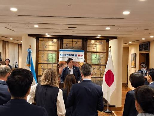 Se anunció la apertura de Japón para la carne vacuna argentina de todo el territorio nacional (artículo traducido al inglés)