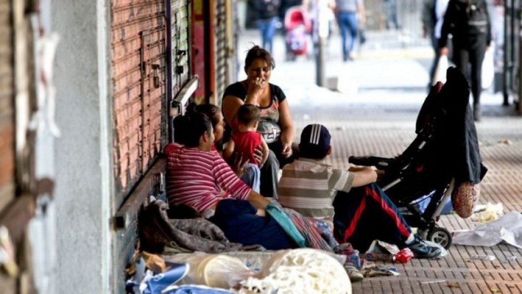 La pobreza en Argentina aumentó al 32,3% en el primer semestre de 2026