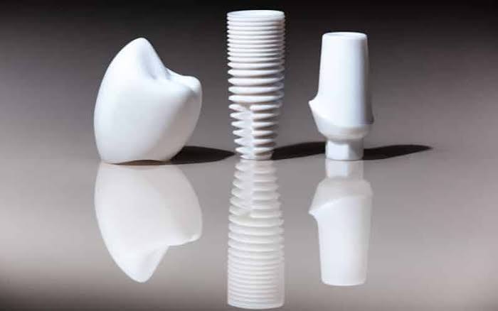 Implantes de zirconia: la innovación argentina que busca transformar la implantología dental