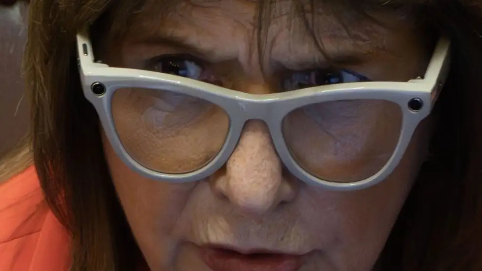 Bullrich aprieta sin romper: con un video de Lali y una ofensiva mediática, logró que el Gobierno revise los recortes en Discapacidad