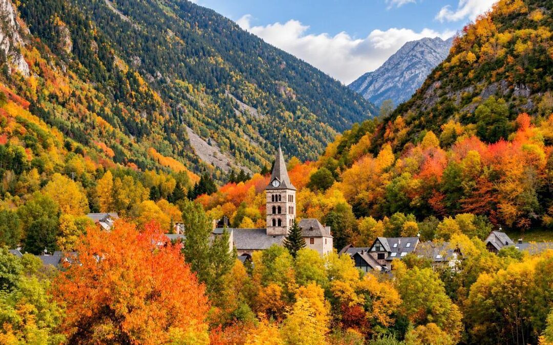 Los pueblos más bonitos de España para descubrir en otoño