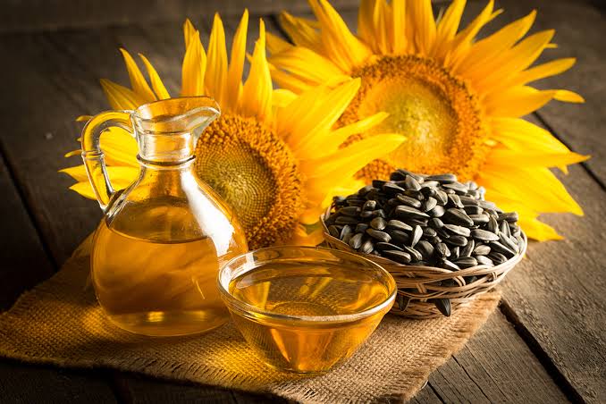 La firmeza de precios del aceite de girasol se mantiene a nivel internacional y local pese al ingreso de la cosecha en el hemisferio Norte