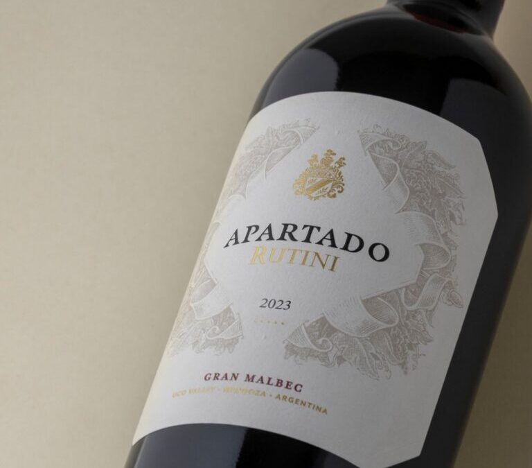Rutini apartado gran malbec 2023 ganó la aster edal de The Drinks Business en una cata a ciegas