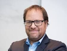 La actividad económica no repuntó en agosto y quedó al borde de una recesión técnica La actividad económica no repuntó en agosto y quedó al borde de una recesión técnica