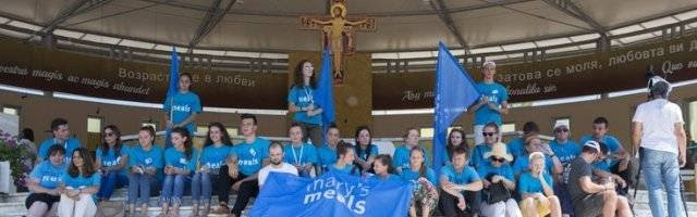 Empezó con 200 comidas diarias: tiene apoyo de donantes y multitud de voluntarios