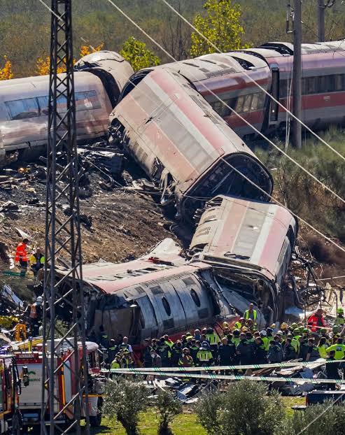 El rey Felipe VI de España expresó su conmoción tras la tragedia ferroviaria en Toledo