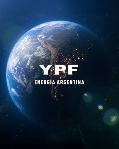 YPF fabricará por primera vez combustible sustentable para aviones y ya tiene quién se lo compre