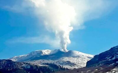 El volcán copahue fue seleccionado entre cinco montañas del país para representar a argentina en una instancia internacional El volcán copahue fue seleccionado entre cinco montañas del país para representar a argentina en una instancia internacional