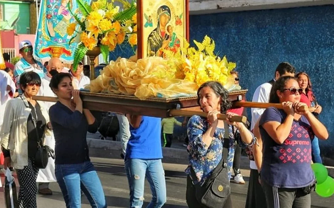 ¿Es verdad que todas las religiones llevan a Dios? Lo que responde la fe católica